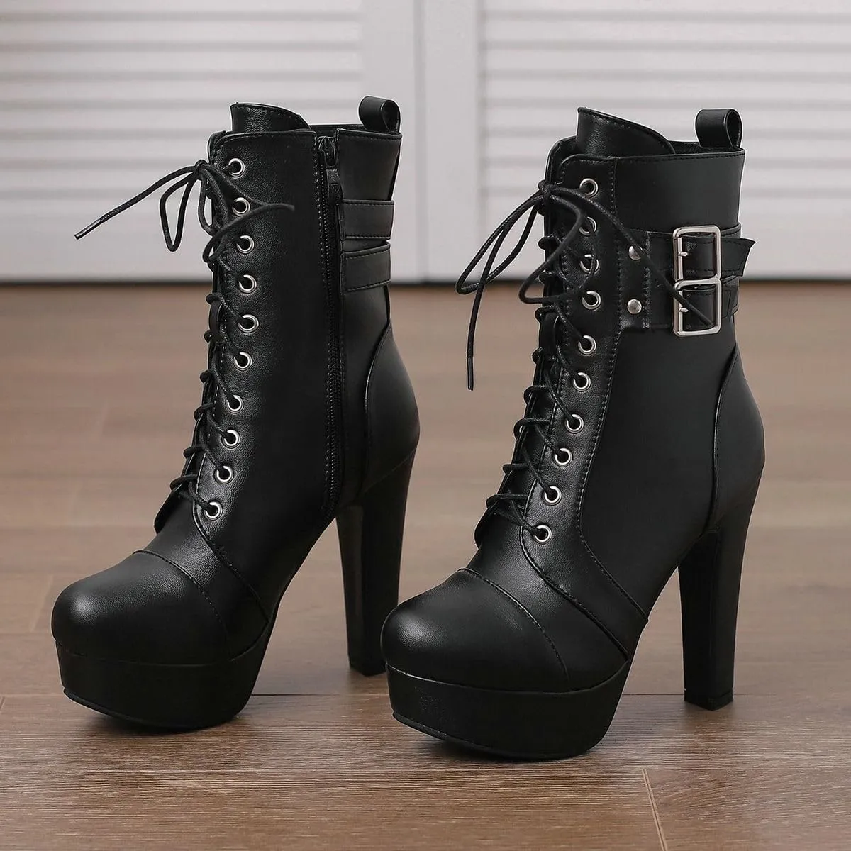 DINTAHA Lace Up Platform Combat Boots High Chunky Heeled Booties With Buckles