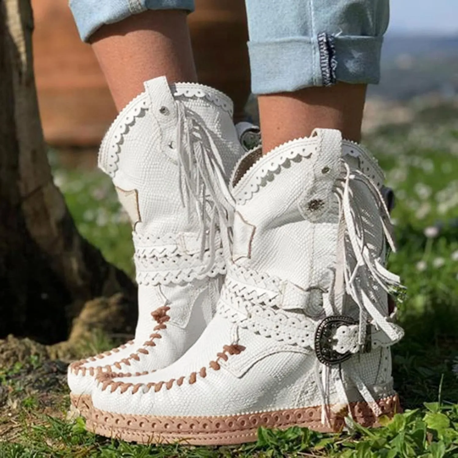 Eduavar Cowboy Boots for Women Cowboy Style, Western Boots Women Tassel Boots Western Ankle Booties Square Toe Platform Boots