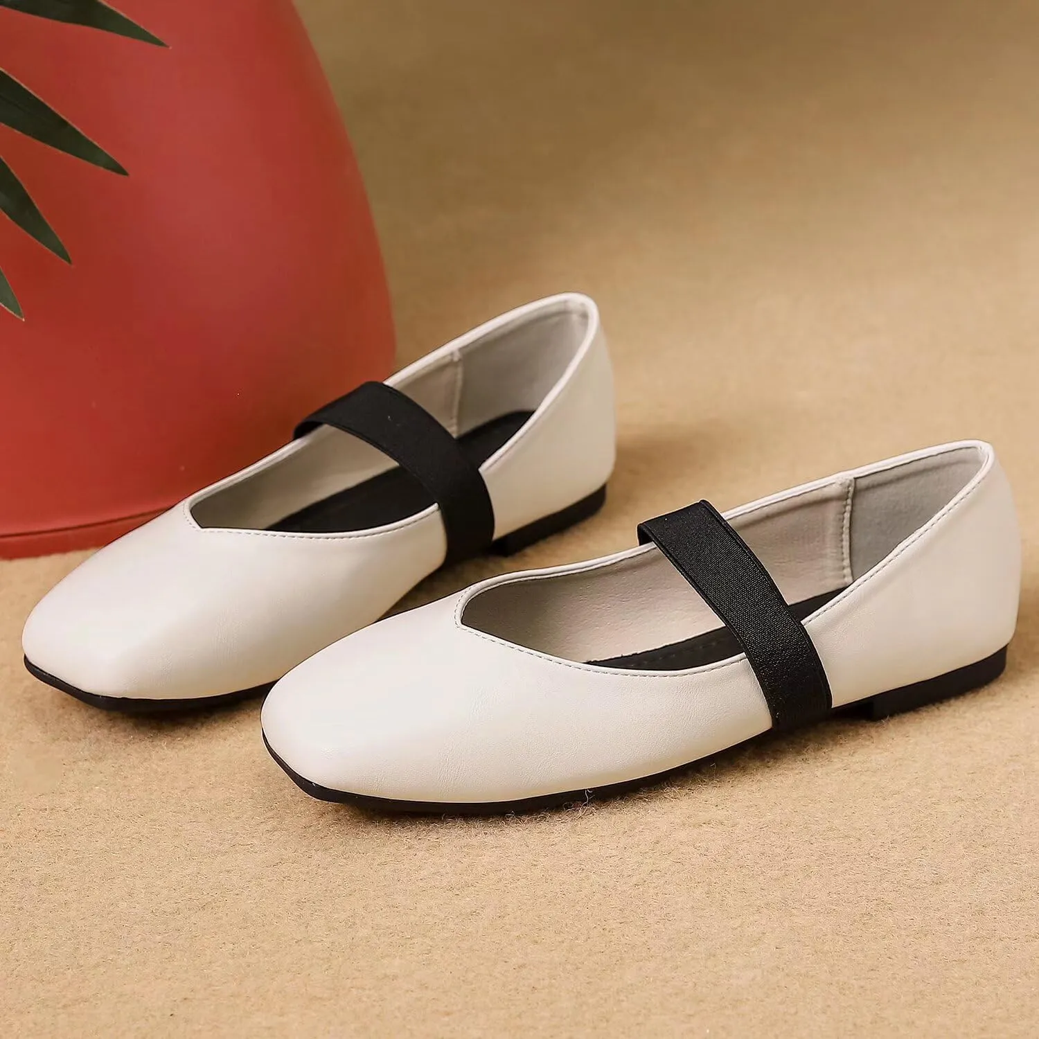 Hee grand Leather Flats for Women Comfortable Square Toe Mary Jane Shoes Elastic Strap Flats Lightweight Walking Shoes