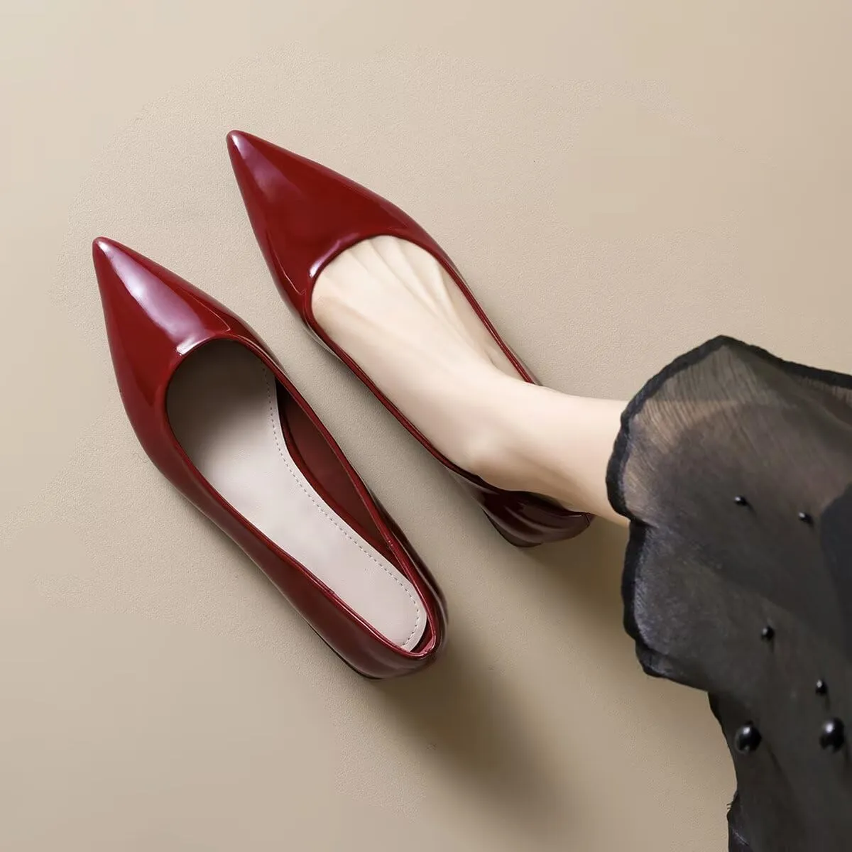 LUXINYU Women Closed Pointed Toe Heels Patent Leather Shoes Chunky Block Low Heels Comfortable Women's Pumps Slip-On Dress Office Party Wedding Shoes