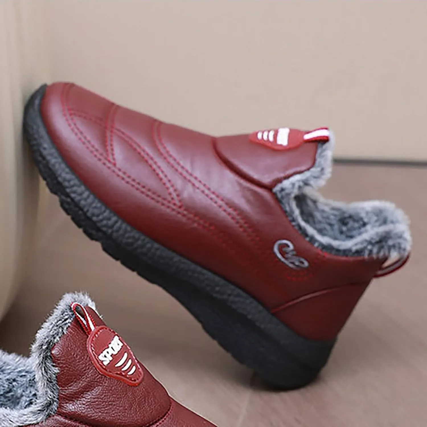 Mens Slip On Sneakers Walking Shoes Women Mens Casual Sneakers Lightweight Round Toe Flats Comfortable Mens Loafers Dress Shoes Womens Slip On Sneakers with Arch Support
