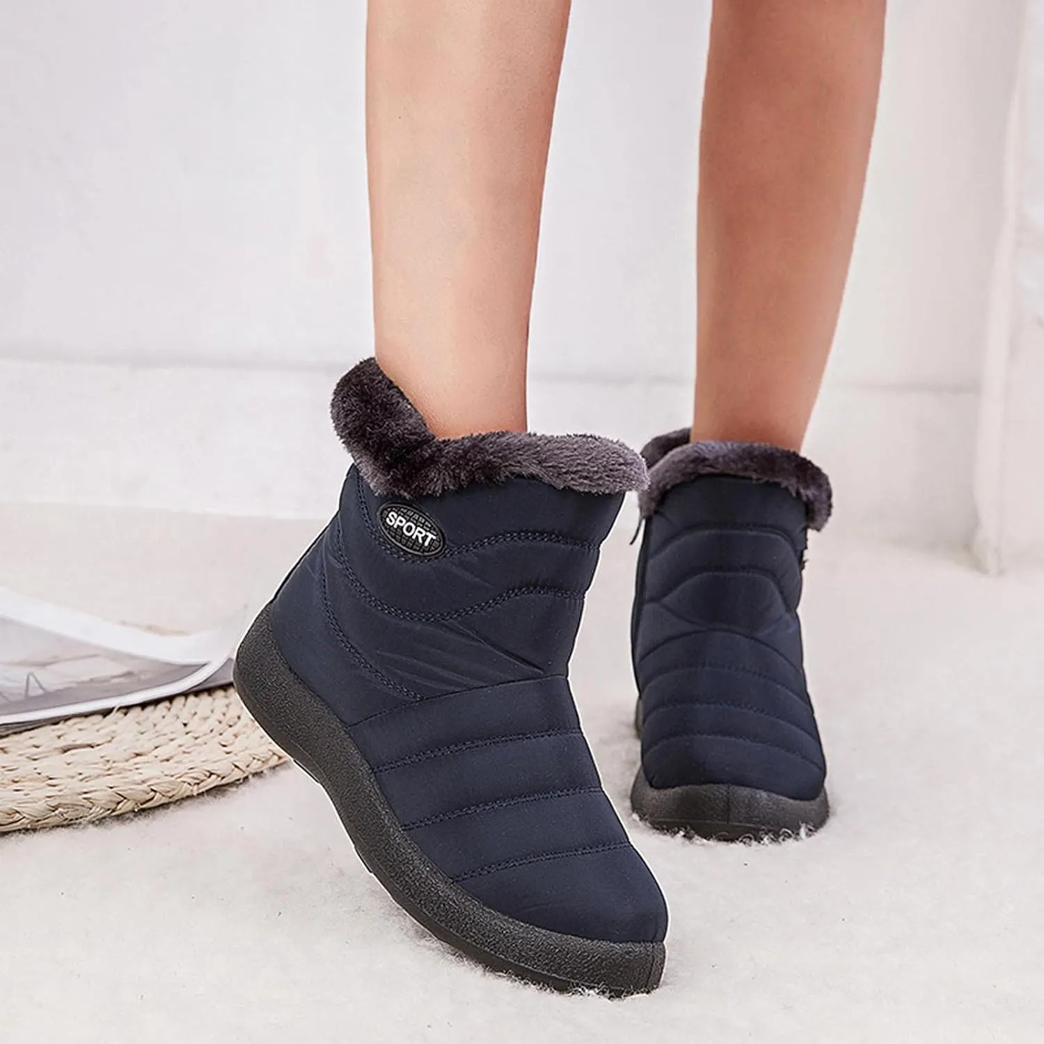 oiangi Snow Boots for Women Waterproof Fashion Solid Round Toe Slip-on Platform Ankle Boots Winter Comfortable Warm Quilted Outdoor Casual Flat Shoes