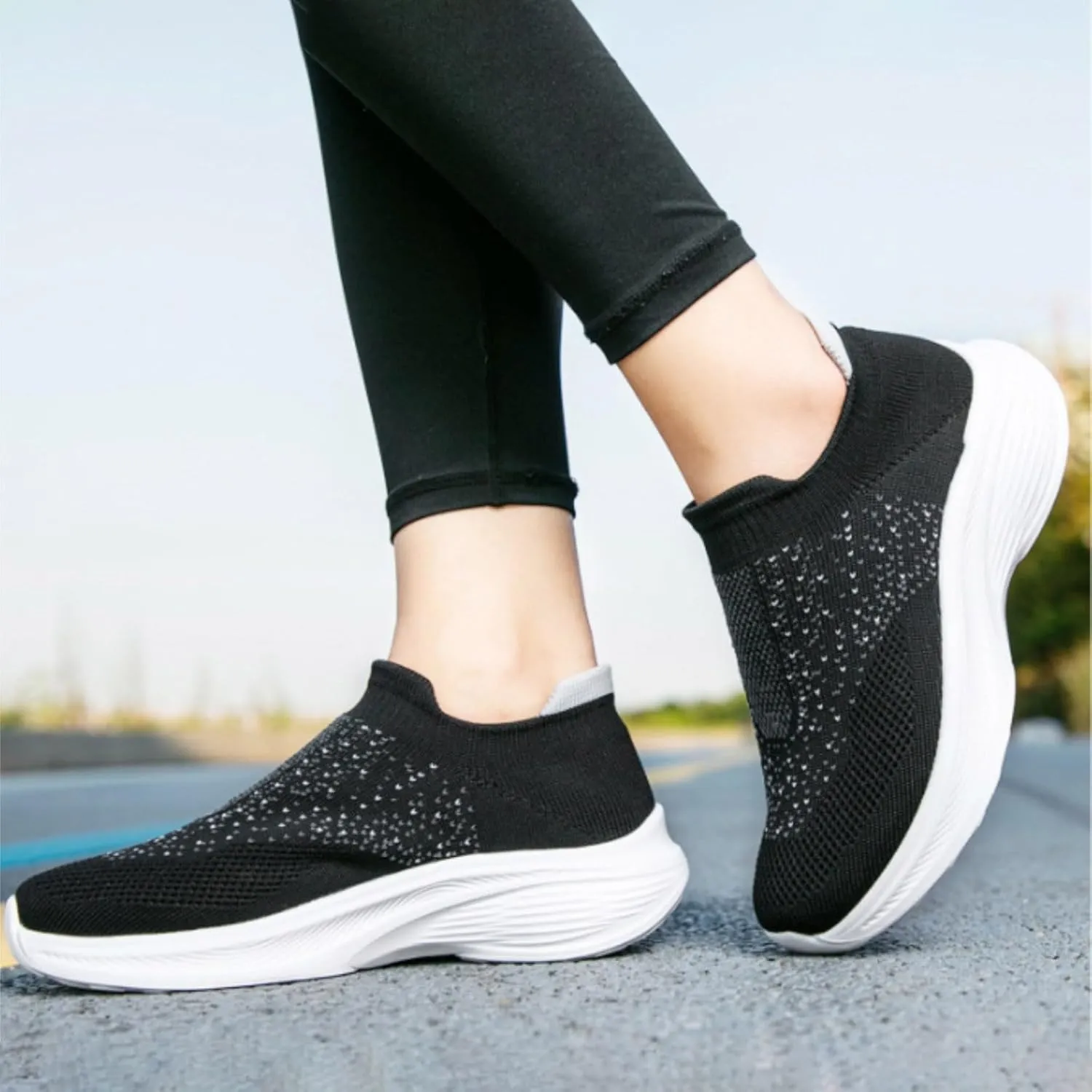 Slip On Sneakers Women Wide Width Mens Basketball Shoes Womens White Tennis Shoes Wide Toe Box Trendy Casual Men's Loafers & Slip-Ons Mens Slip On Sneakers