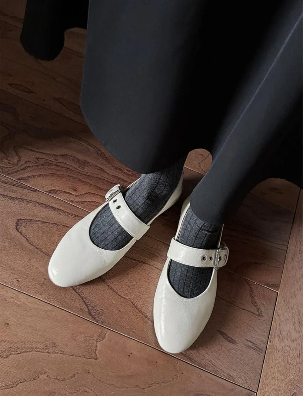 Women's White Mary Jane Flats Comfortable, Buckle Strap Ballet Flats for Women Sqaure Round Toe Slip On Shoes