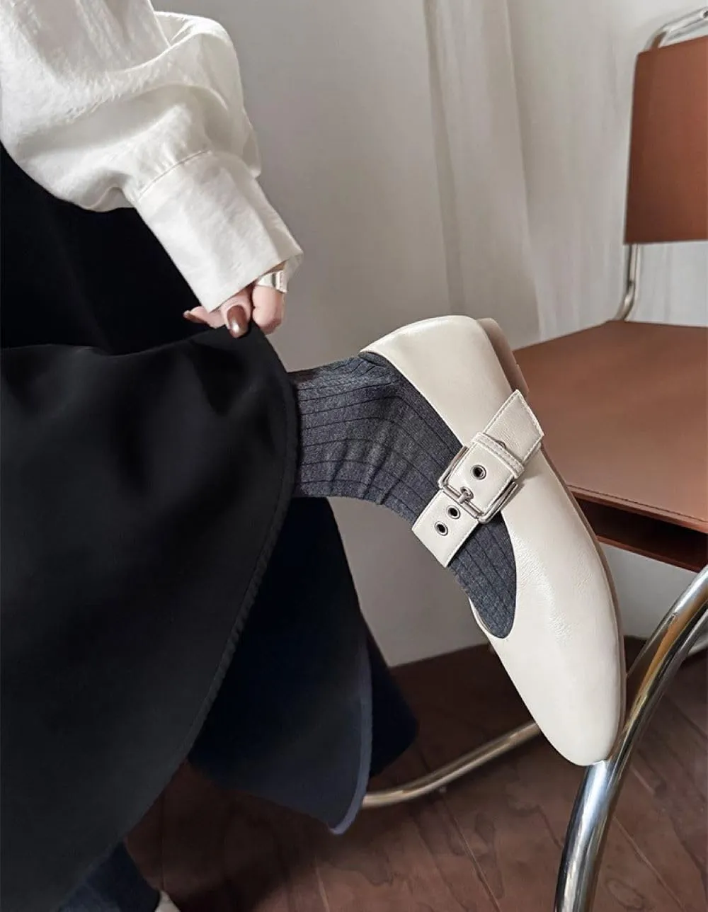 Women's White Mary Jane Flats Comfortable, Buckle Strap Ballet Flats for Women Sqaure Round Toe Slip On Shoes