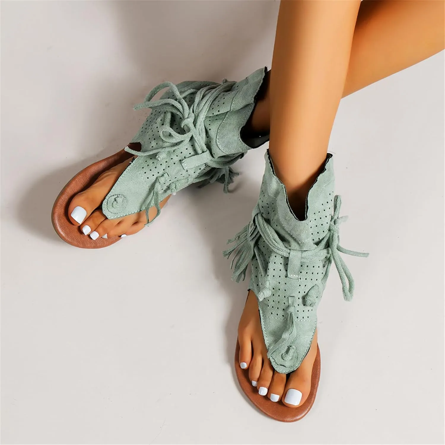 ZHOUYF Casual Tassel Sandals for Women, T-Strap Open Toe Beach Gladiator Sandals Clip Toe Flip Flops Flat Retro Boho Sandals